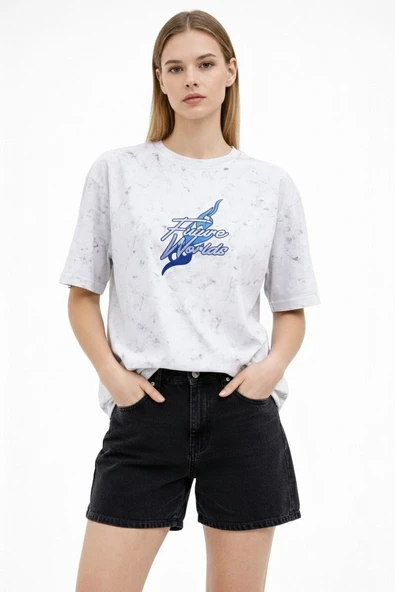 Kadın Asit Yıkamalı Oversize Tişört Bisiklet Yaka Kısa Kol T-shirt - Beyaz ürün görseli 1