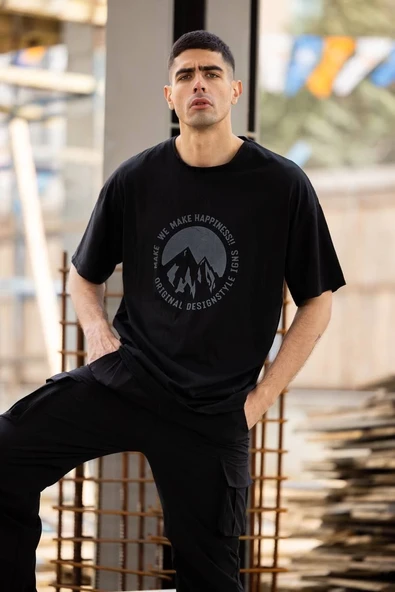 Erkek Baskılı T-Shirt Kısa Kol Bisiklet Yaka Regular Fit Rahat Kalıp Günlük Tişört - Siyah ürün görseli 1