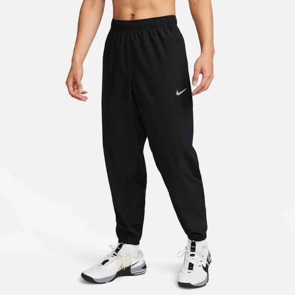 Nike Form Dri-FIT Tapered Versatile Pants  Erkek Eşofman Alt FB7497-010 ürün görseli 1