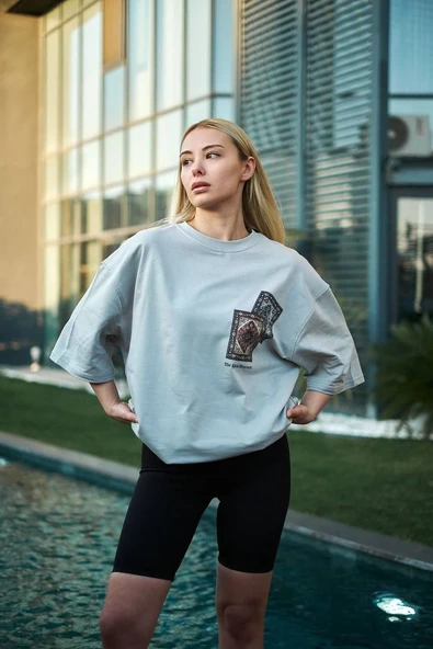 kadın Bisiklet Yaka Baskılı Kısa kol Oversize T-Shirt - Boyalı Gri ürün görseli 1