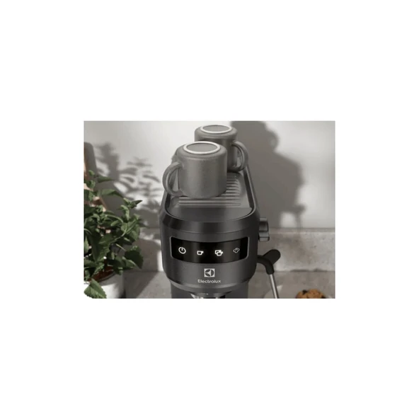 Electrolux E6EC1-6BST Explore 6 Manüel Espresso Makinesi - Resim 3