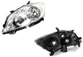 TOYOTA AURIS SOL FAR 2010-2012 81170-02540-TYC ürün görseli 1