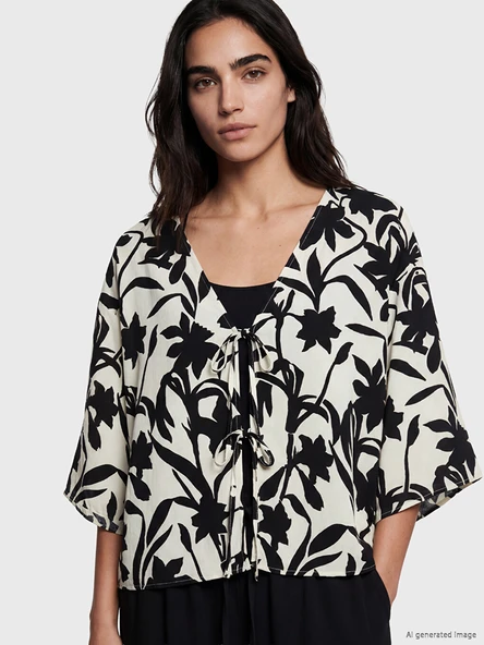 LCW Vision Siyah Çiçekli Oversize Kadın Kimono ürün görseli 1