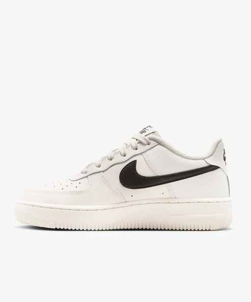 Nike Air Force 1'07 Unisex Sneaker Ayakkabı ürün görseli 1