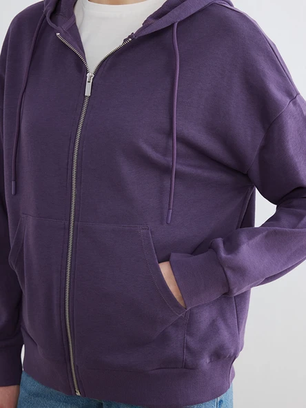 LCWAIKIKI Basic Mor Kapüşonlu Oversize Kadın Fermuarlı Sweatshirt - Resim 3