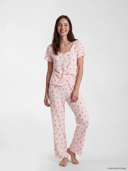 LCW DREAM Pembe U Yaka Kiraz Desenli Kadın Pijama Takım ürün görseli 1