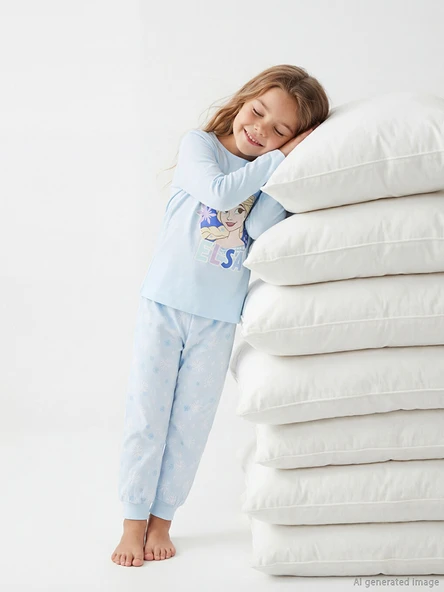 LCW Kids Mavi Elsa Baskılı Kız Çocuk Pijama Takımı ürün görseli 1