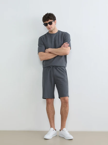 LC WAIKIKI Antrasit Standart Kalıp Erkek Şortlu Pijama Takımı ürün görseli 1