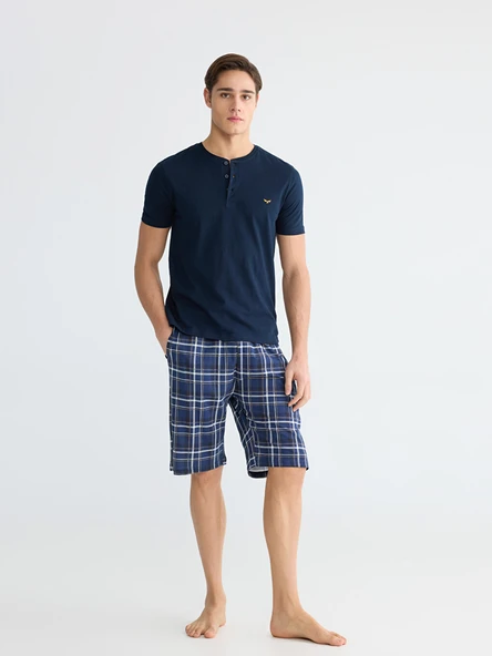 LC WAIKIKI Lacivert Standart Kalıp Erkek Şortlu Pijama Takımı ürün görseli 1
