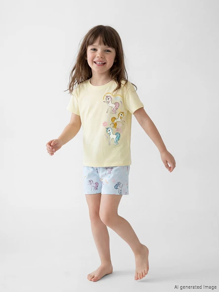 LCW Kids Sarı Baskılı Kız Çocuk Şortlu Pijama Takımı ürün görseli 1