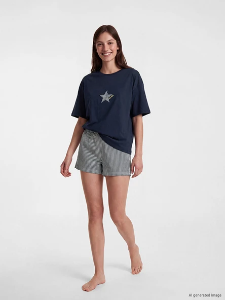 LCW Young Beyaz Yıldız Baskılı Kadın Şortlu Pijama Takımı ürün görseli 1