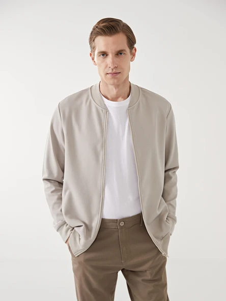LCWAIKIKI Basic Bej Kolej Yaka Uzun Kollu Erkek Fermuarlı Sweatshirt ürün görseli 1