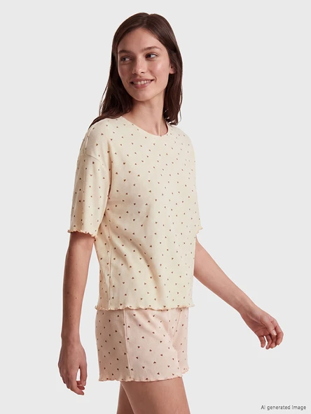 LCW DREAM Ekru Kalp Desenli Kadın Pijama Üstü ürün görseli 1