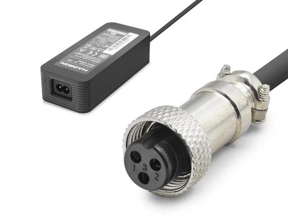 Scooter Adaptörü 42V 2A 84W 3 Pin 9 Mm Siyah HD8888 ürün görseli 1