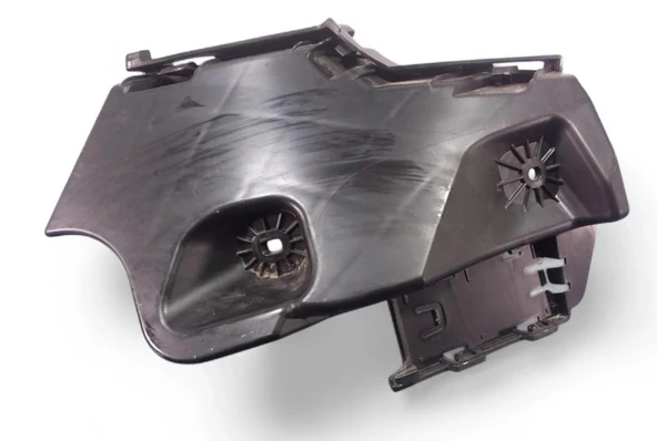 Skoda Octavia 2021-2024  Arka Tampon Braketi Sağ 5E6807378 ürün görseli 1