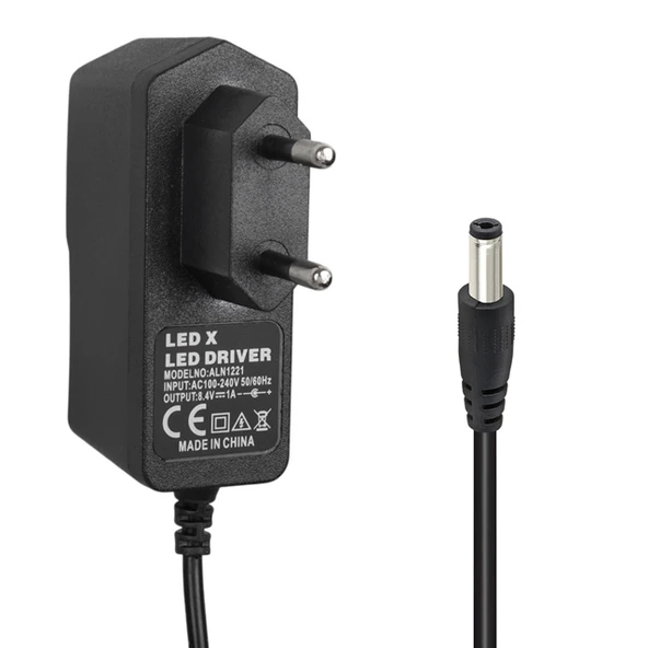 Powermaster PM-5401 8.4 Volt 1 Amper Lityum Pil Şarj Cihazı Adaptörü (5.5X2.5 Uç) ürün görseli 1
