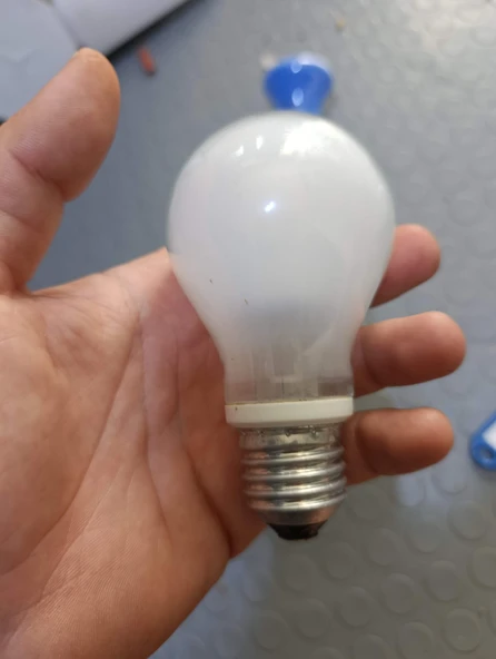 Philips özel üretim 4.5 watt LED cam formunda ampül ürün görseli 1
