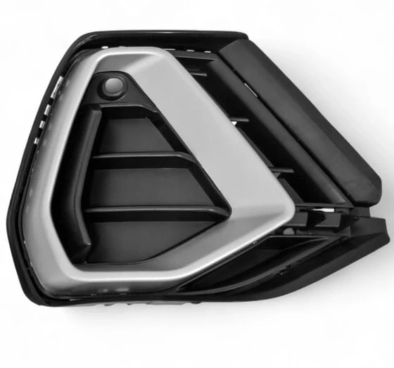 Audi Q3 S-Line 2019-2024 Tampon Kapağı Set Sağ 83A807682A ürün görseli 1