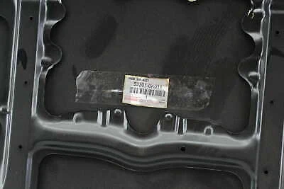 Toyota Hilux Motor Kaputu 2004- (Oem No:  533010K011) ürün görseli 1