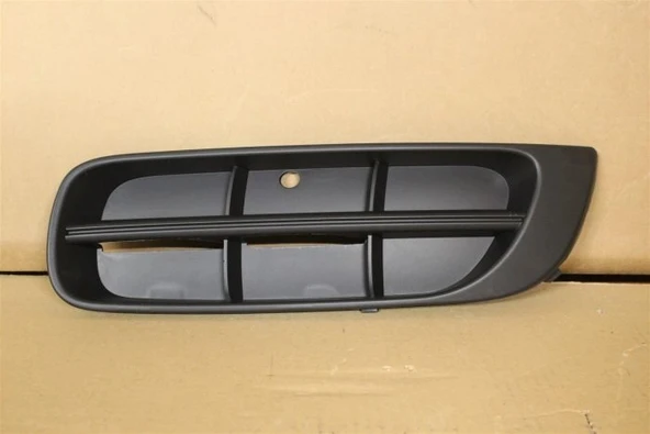 Skoda Fabia Ön Sis Lamba Kapağı Sıyah Sol 2007  (Oem No:  5J08073679B9) ürün görseli 1