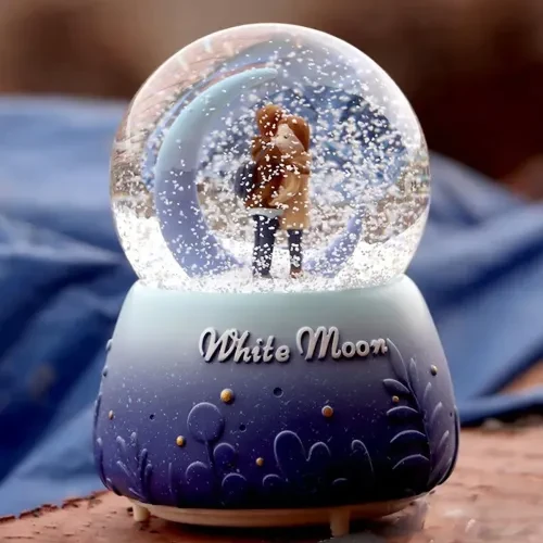 White Moon Kar Küresi Orta Boy - Resim 4