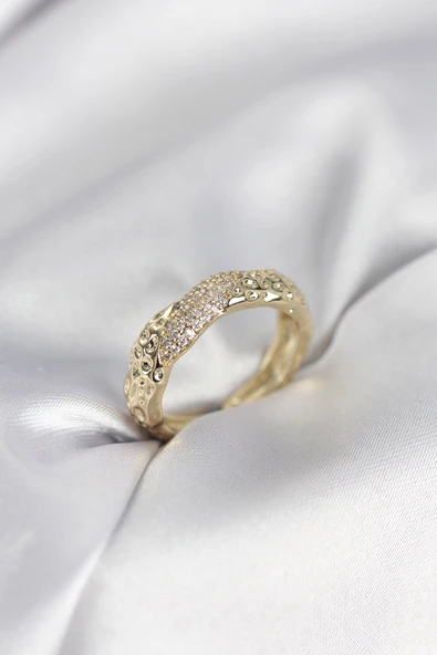 Zirkon Taşlı Puntalı Gold Renk Kadın Yüzük ürün görseli 1