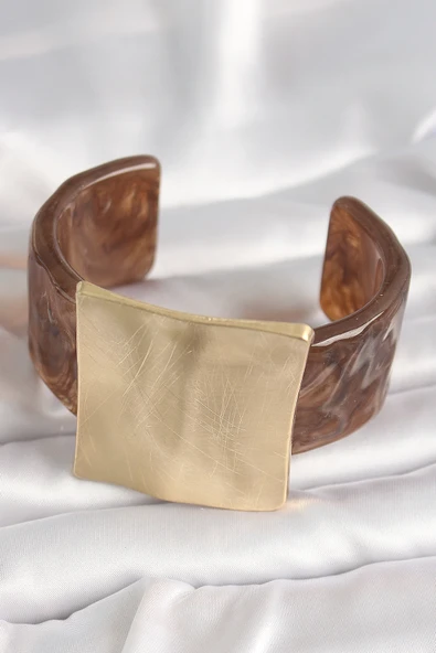 Kahverengi Mermer Desen Akrilik Plastik Gold Kare Plaka Model Vintage Kadın Bilezik -1492 ürün görseli 1