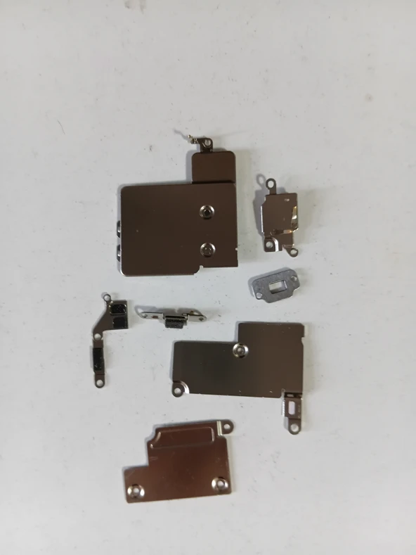 ASLANTİC İPHONE 13 ANAKART VE ÜST KORUMA METALLERİ ürün görseli 1