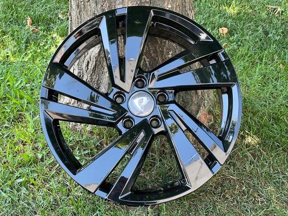 18 ' İNÇ 5X112 ( İTHAL ) GOLF JETTA CADDY PASSAT LEON A3 UYUMLU JANT TAKIMI ürün görseli 1