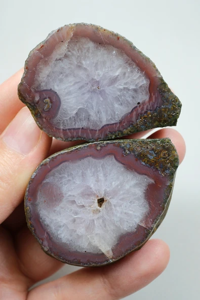Magenta Kırmızılı Mor Quartz Çekirdekli Siyah Deniz Akik Çifti ürün görseli 1