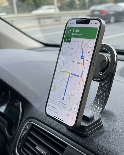 Araç İçi Manyetik Telefon Tutucu Katlanabilir Navigasyon Standı ürün görseli 1
