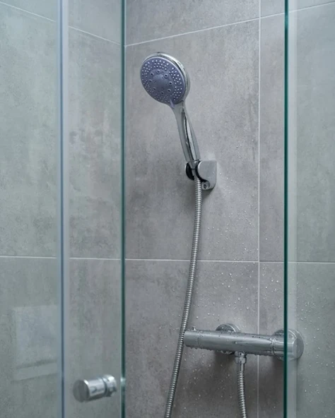 4 Modlu El Duşu Başlığı Spiral Hortumlu Duş Seti Banyo Aksesuarı ürün görseli 1