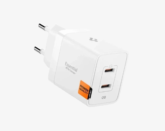 Spigen ACH08707 47 W Type-C Hızlı Şarj Adaptörü ürün görseli 1