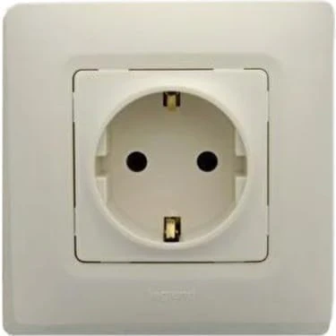 Legrand Salbei Topraklı Priz, Krem, Polikarbonat, Schuko (Tip F), 16A, 3680W, 220V-240V, Çerçeve Dahil ürün görseli 1