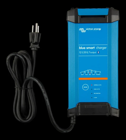 Victron Blue Smart IP22 Charger 220V 12V 30A (1) Akü Şarj Cihazı (BPC123047002) ürün görseli 1