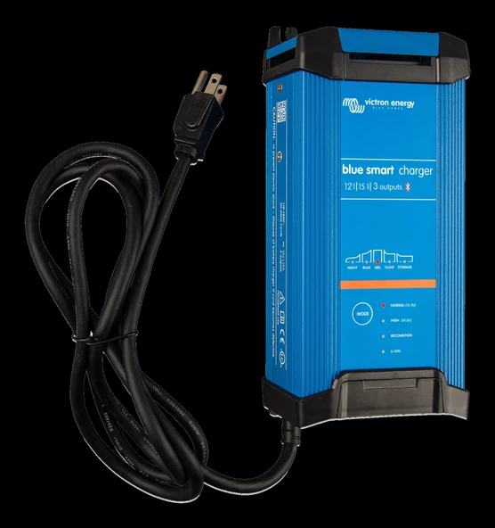 Victron Akü Şarj Cihazı Blue Smart IP22 12V 15A Battery Charger (3 çıkış) (BPC121544002) ürün görseli 1