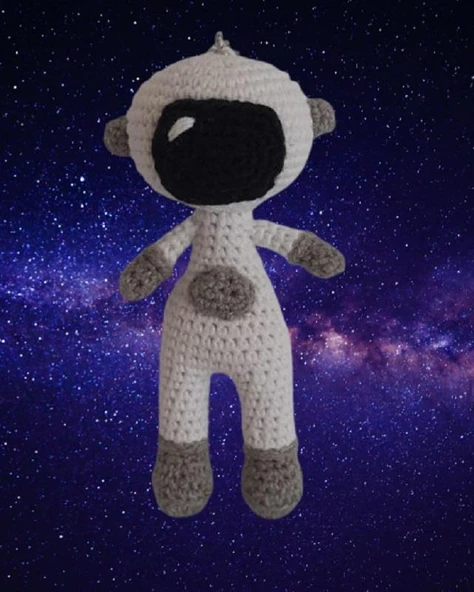 Maskot Astronot Amigurumi Organik Anahtarlık Oyuncak ürün görseli 1