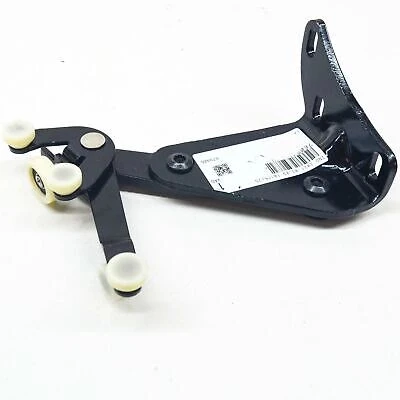 Sürgülü Kapı Makarası Alt Sağ - (Otomatık Kancalı) Vw T5-Transporter T6 Bm 04- (Oem No: 7E0843398H) ürün görseli 1