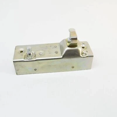 Kapı Kilidi Arka Mercedes Sprinter 1996-2006 (Oem No: A9017400135) ürün görseli 1