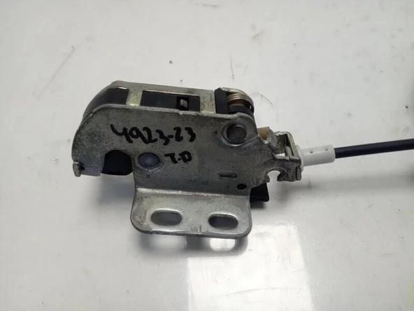 Kapı Üst Kılıt Arka Sol Mercedes Sprt.315,316Cdı-Crafter Om.646,651 06- (Oem No: A9067401135) ürün görseli 1