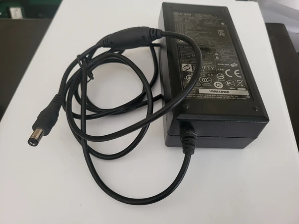 2el Sad03624-uv Adaptör  24 VOLT 1.5 AMPER sı tech  marka ürün görseli 1