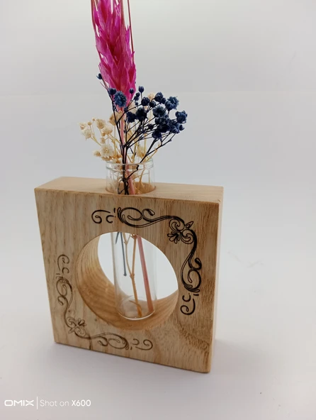Woodile Lazer yakma Motifli Ahşap Deney Tüpü Vazo Masif Kuru Çiçeklik ürün görseli 1