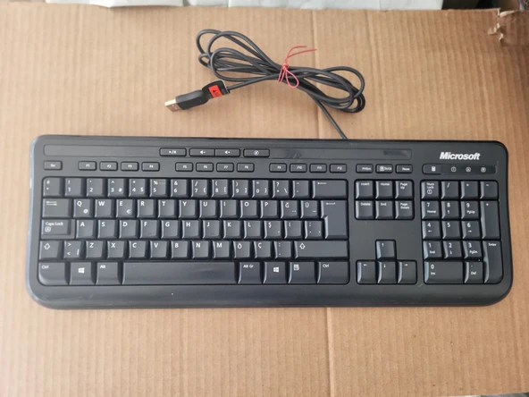 Microsoft Desktop 600 Kablolu Klavye Mouse  250 TL ürün görseli 1