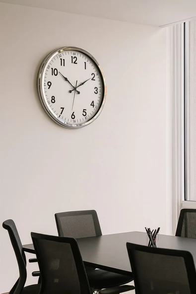 Zentime Sade Ve Şık Krom 52 Cm Metal Dekoratif Duvar Saati ürün görseli 1