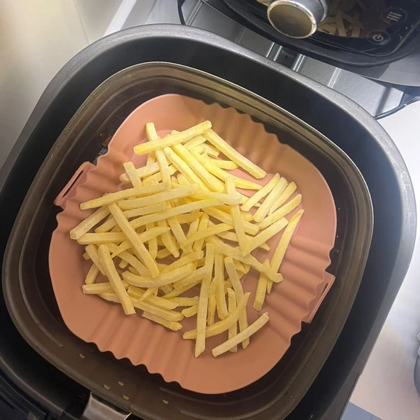 BUFFER® Renkli Isıya Dayanıklı Yıkanılabilir Silikon Fırın Ve Airfryer Kare Model Pişirme Matı 20 Cm ürün görseli 1