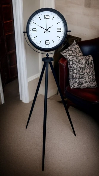 Black Balance Tripod Ayaklı Saat - Resim 3