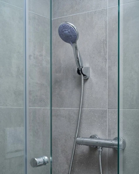 4 Modlu El Duşu Başlığı Spiral Hortumlu Duş Seti Banyo Aksesuarı ürün görseli 1