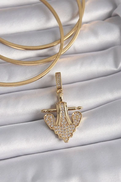 Pirinç Gold Renk Zirkon Taşlı Çapa Model Ajda Charm - TJ-BC1000 ürün görseli 1
