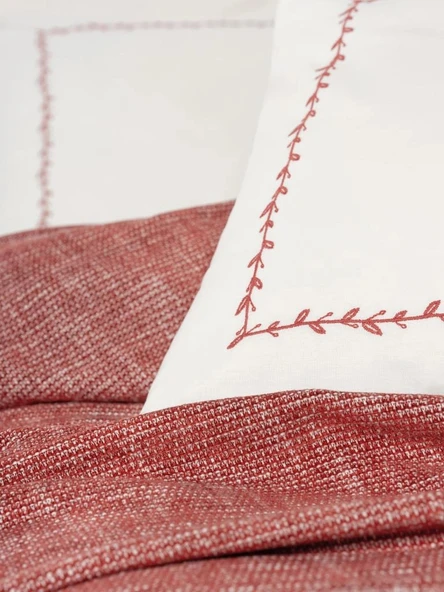 Embrova Şönil Çift Kişilik Yatak Örtüsü/Pike Takımı Loom Bordo ürün görseli 1