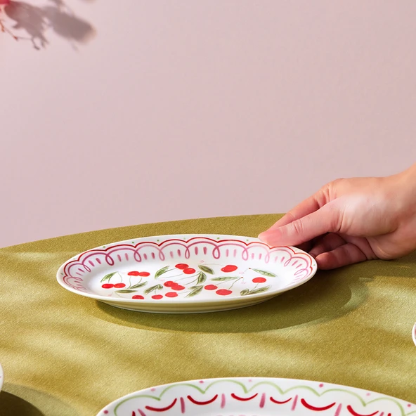 Karaca Cherry Time Kayık Tabak 20 cm - Resim 3